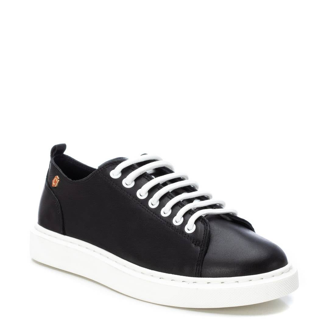 ZAPATILLA DE MUJER CARMELA 16043609
