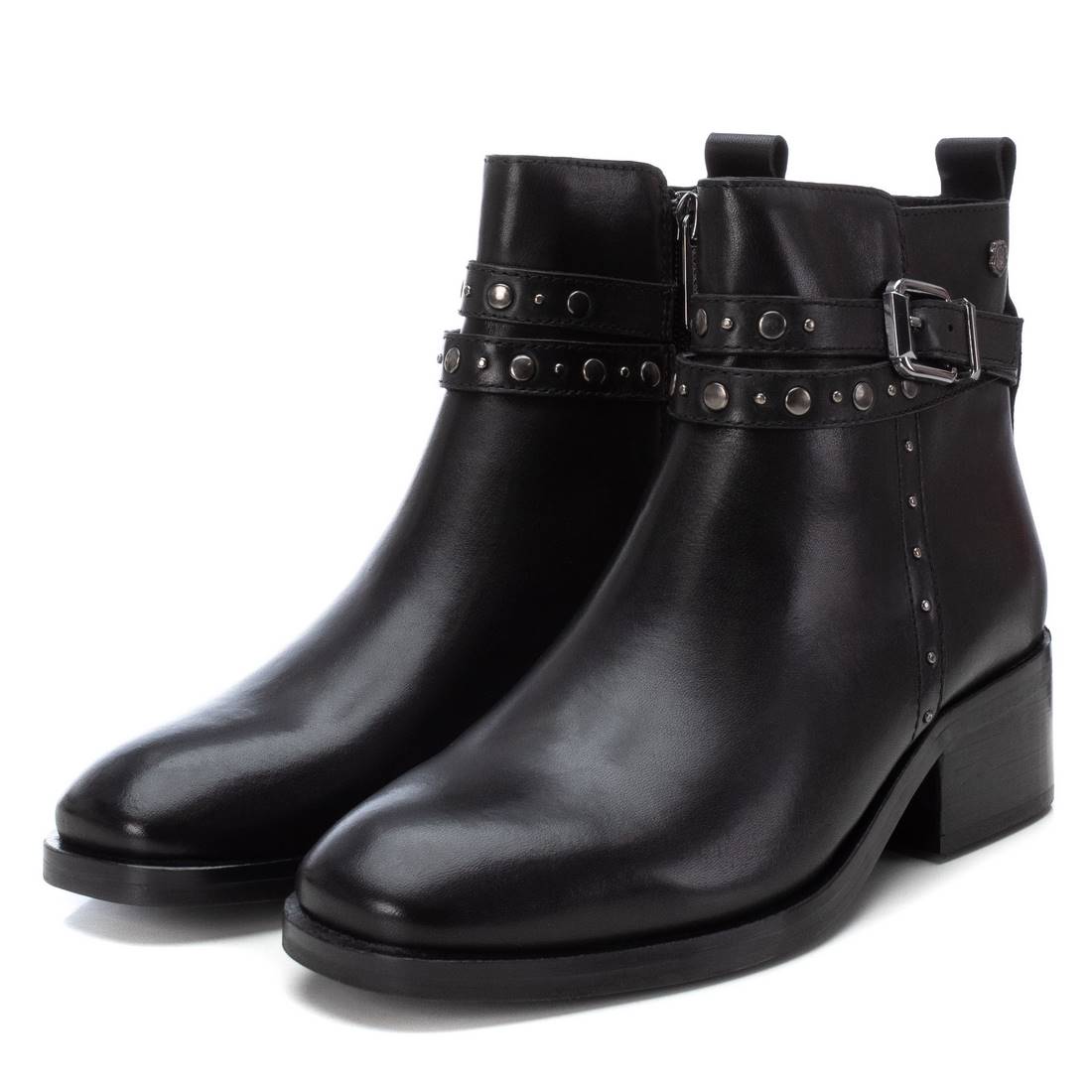 Botines negros con tacón