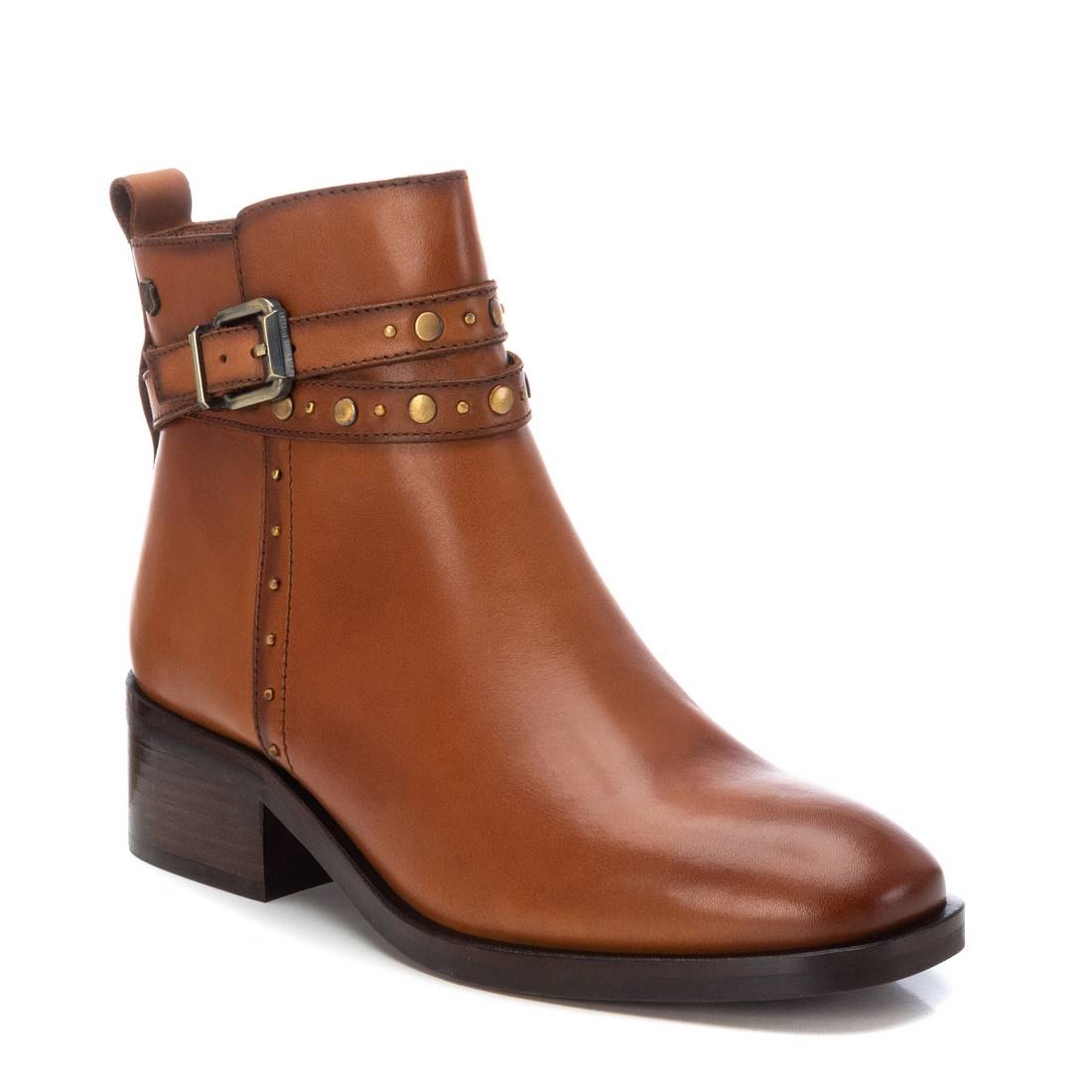 botin marrón con tacón de mujer