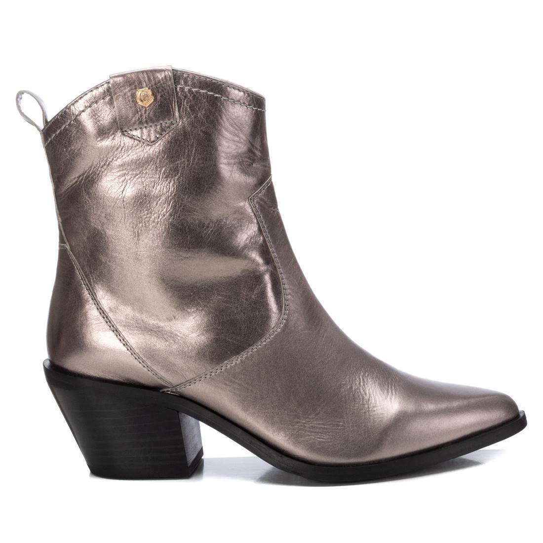 Botin de mujer en piel de alta calidad.
