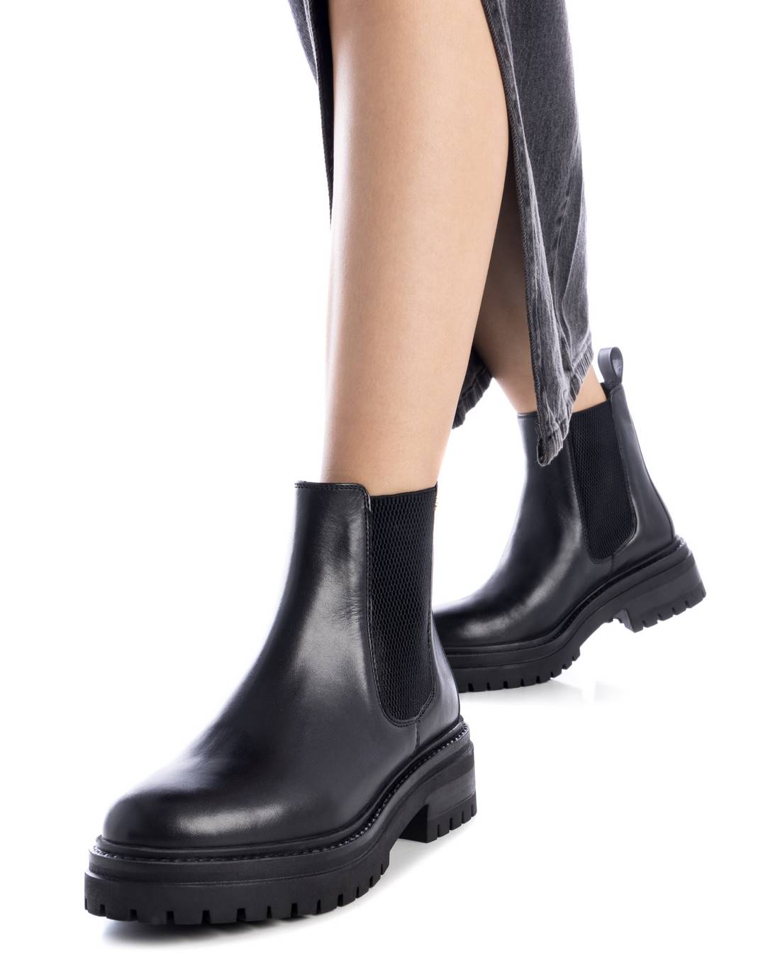 Botines chelsea mujer negras