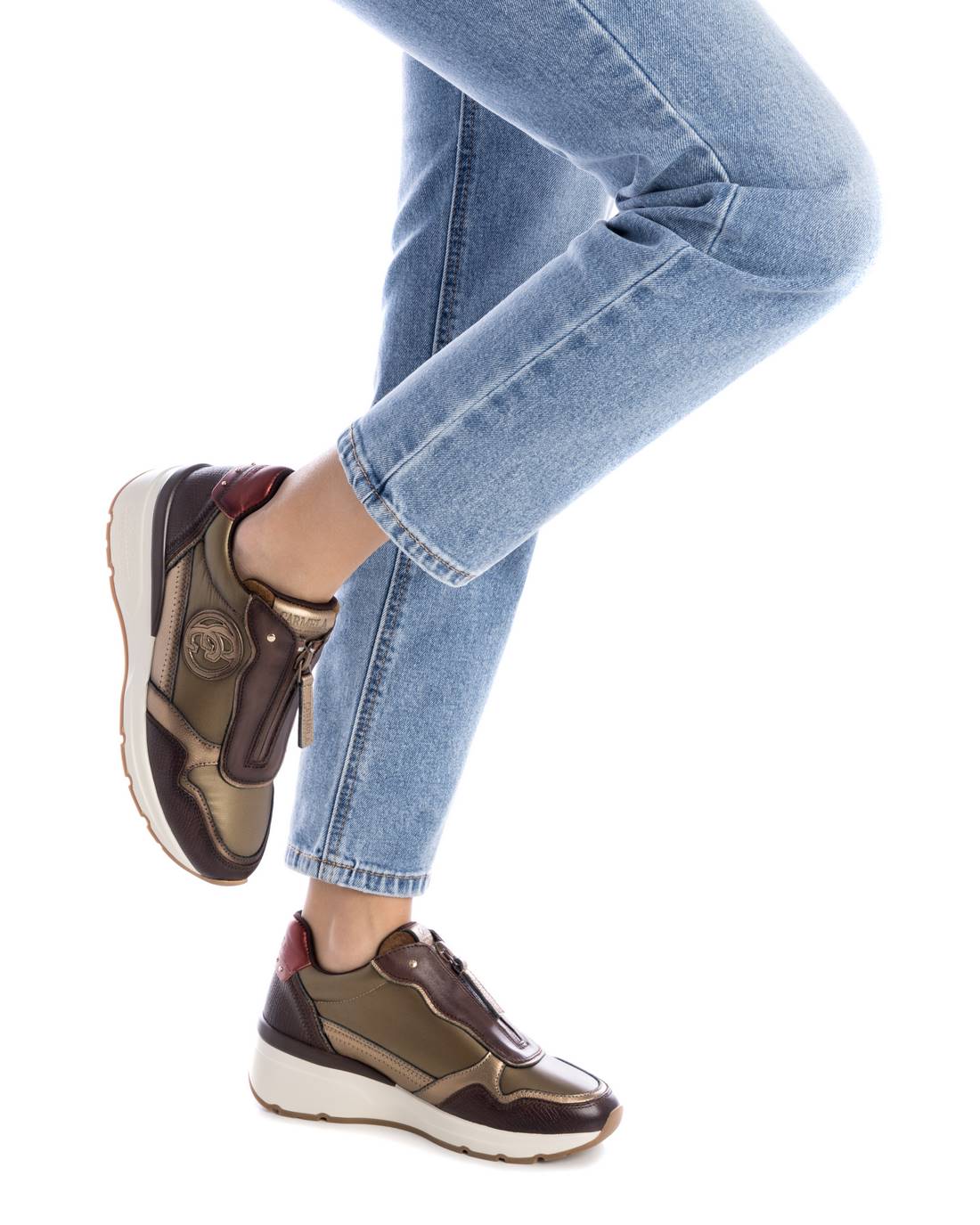 TÊNIS FEMININO CARMELA 16183006