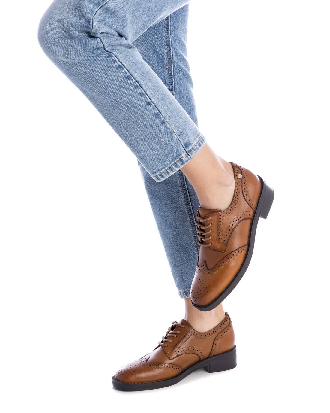 SAPATO DE MULHER CARMELA 16196403