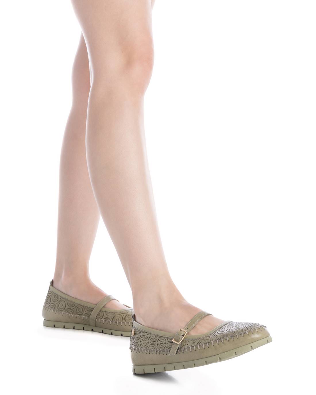 SAPATO DE MULHER CARMELA 16208003