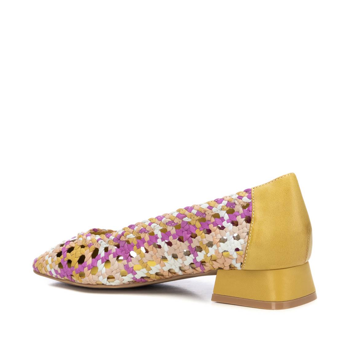 SAPATO FEMININO CARMELA 16218604