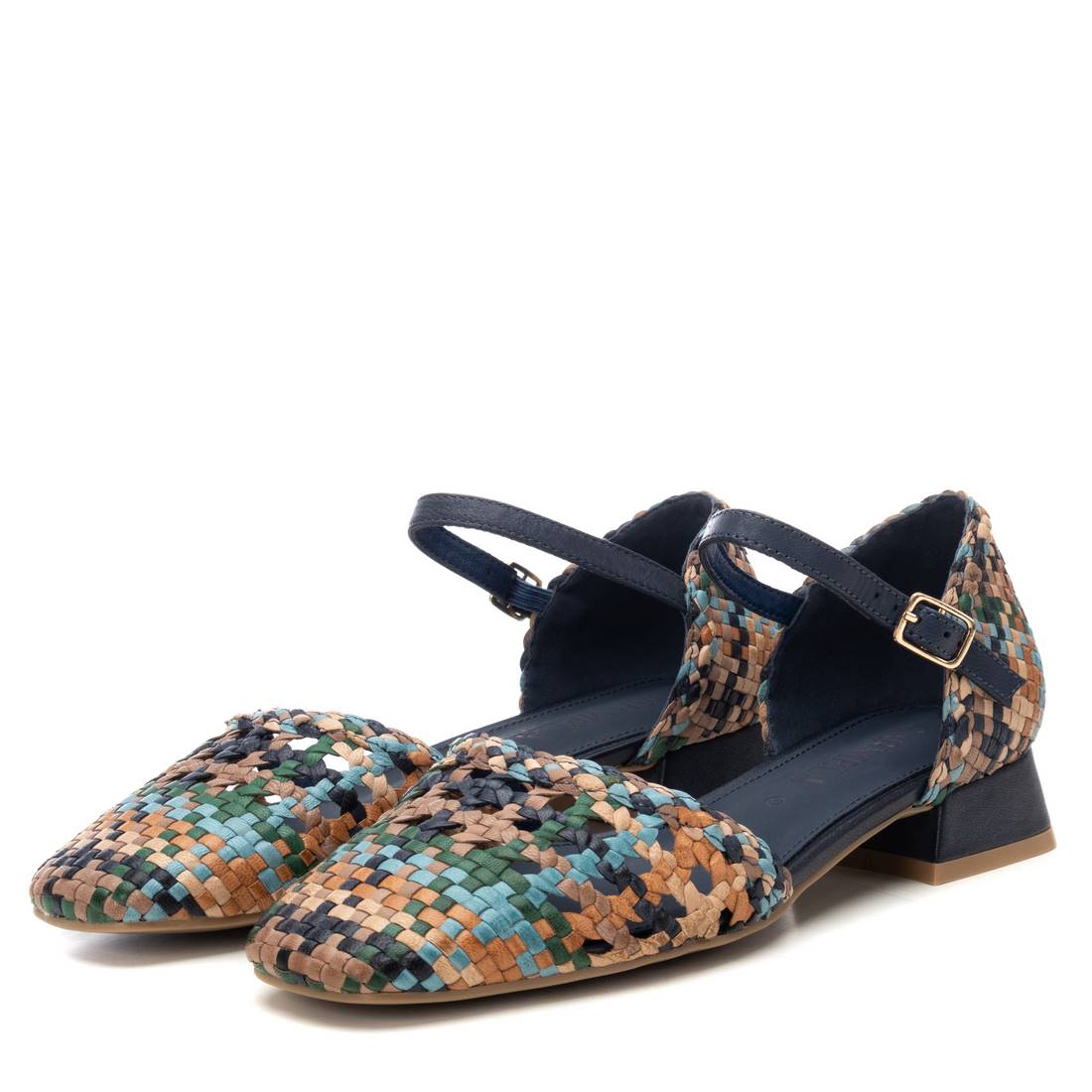 SAPATO FEMININO CARMELA 16218703