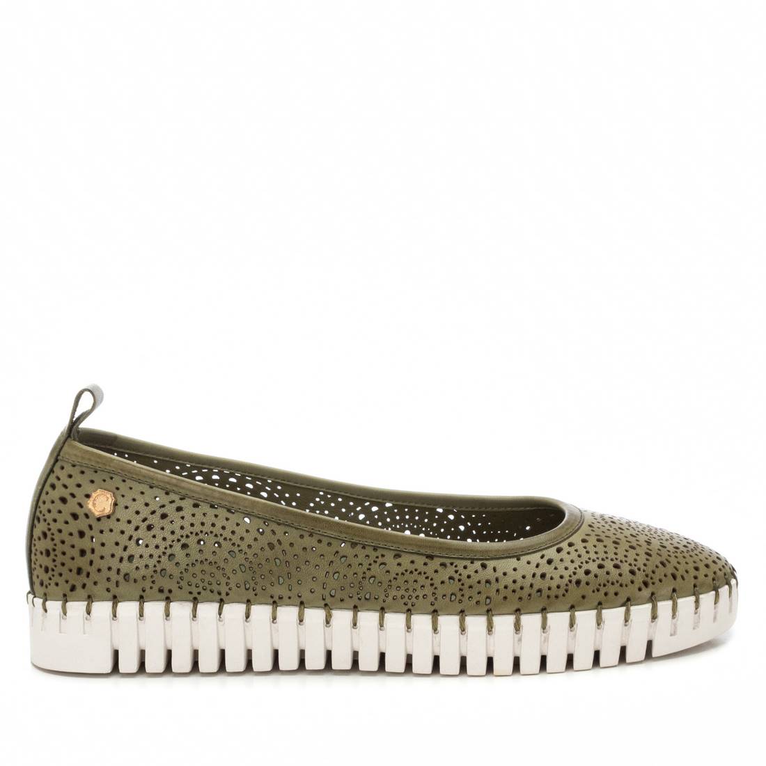 Bailarinas comodas de mujer, perfectas para el día a día.