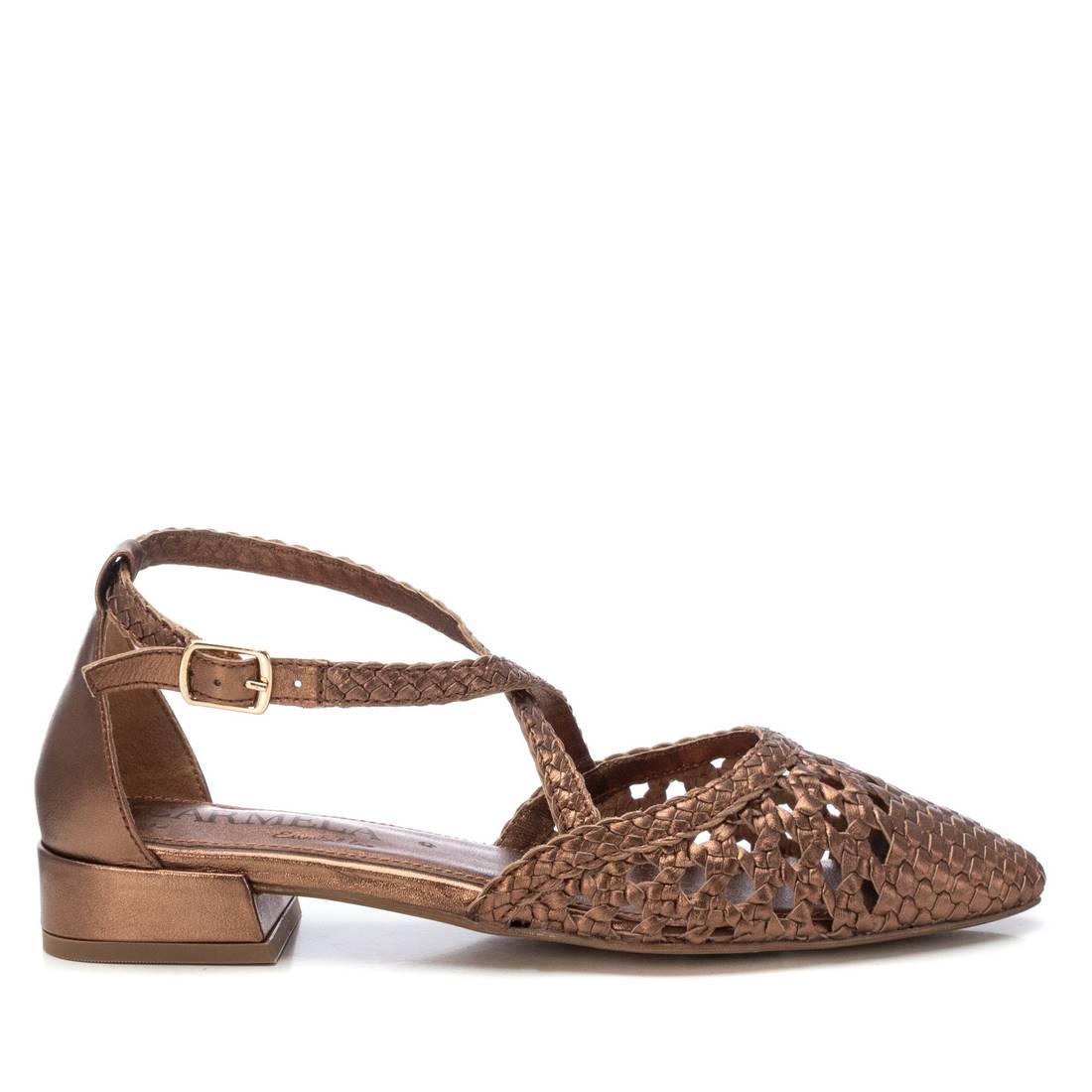 Bailarinas piel elegantes, con diseño minimalista y elegante.