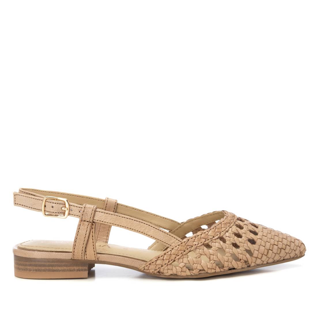 Bailarina con amarre pulsera de Carmela, pensadas para mujeres que priorizan la comodidad.