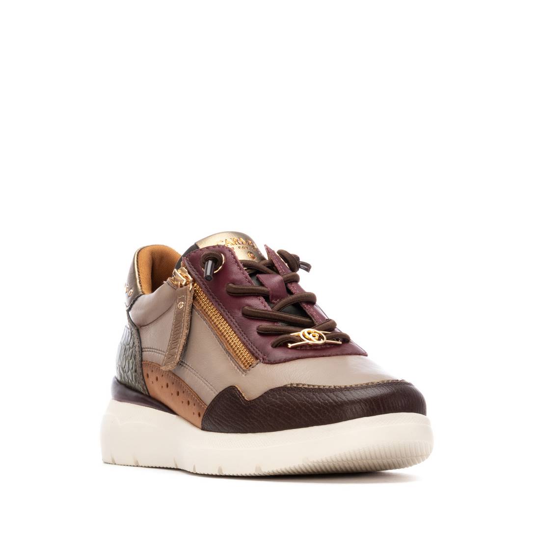 Zapatilla de mujer plano Carmela 16243006