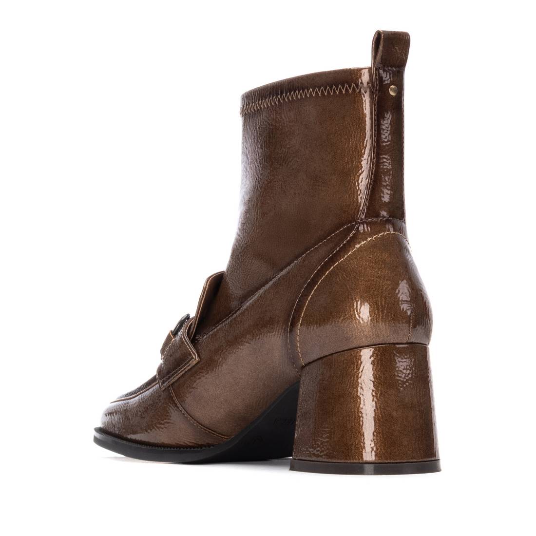 Botin de mujer con tacón Carmela 16253801