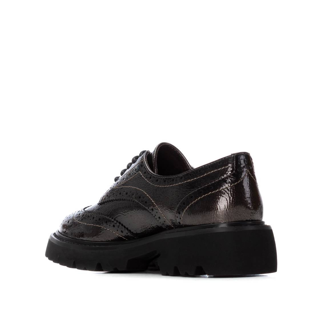 Zapato de mujer plano Carmela 16255001