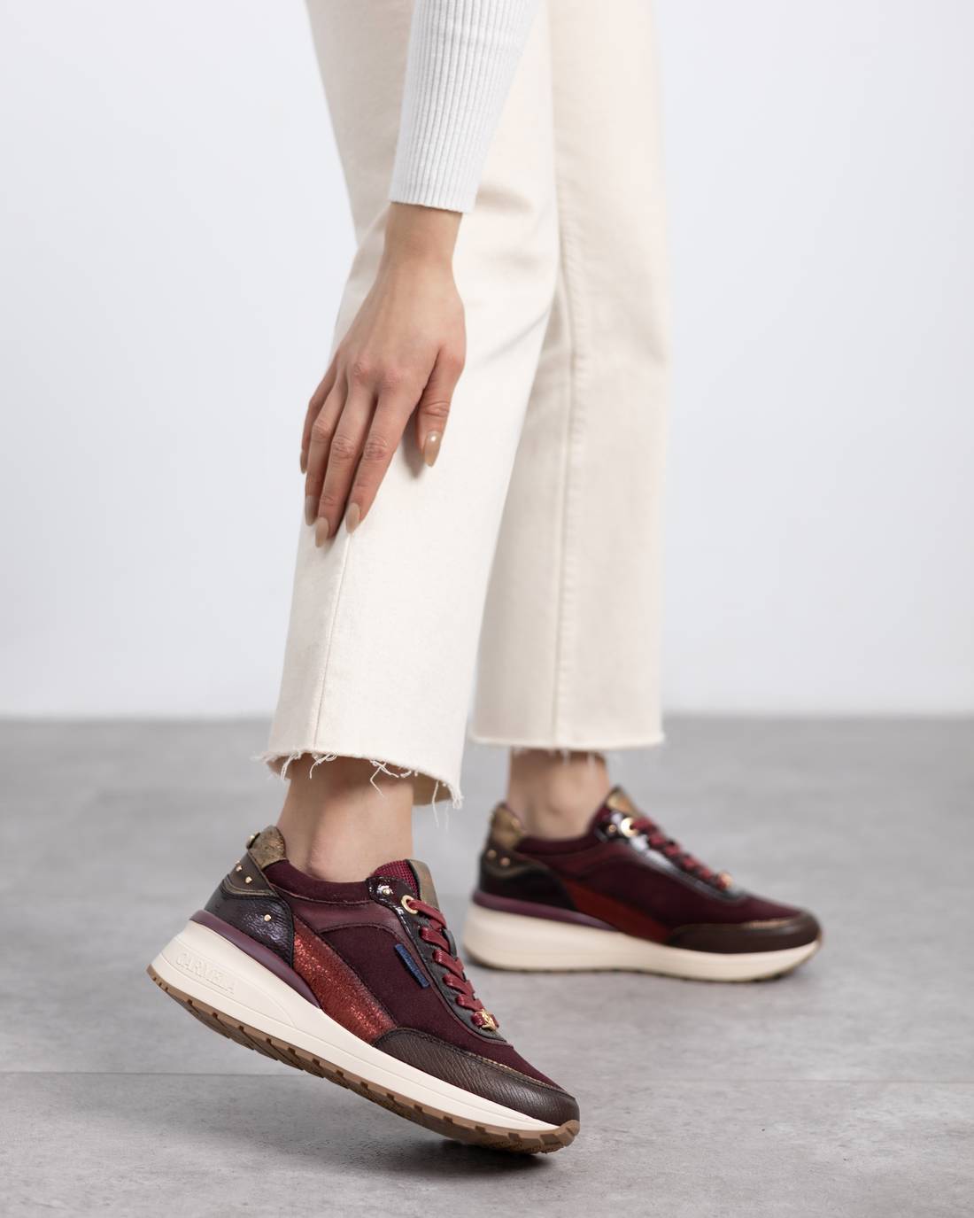 Zapatilla de mujer plano Carmela 16265203
