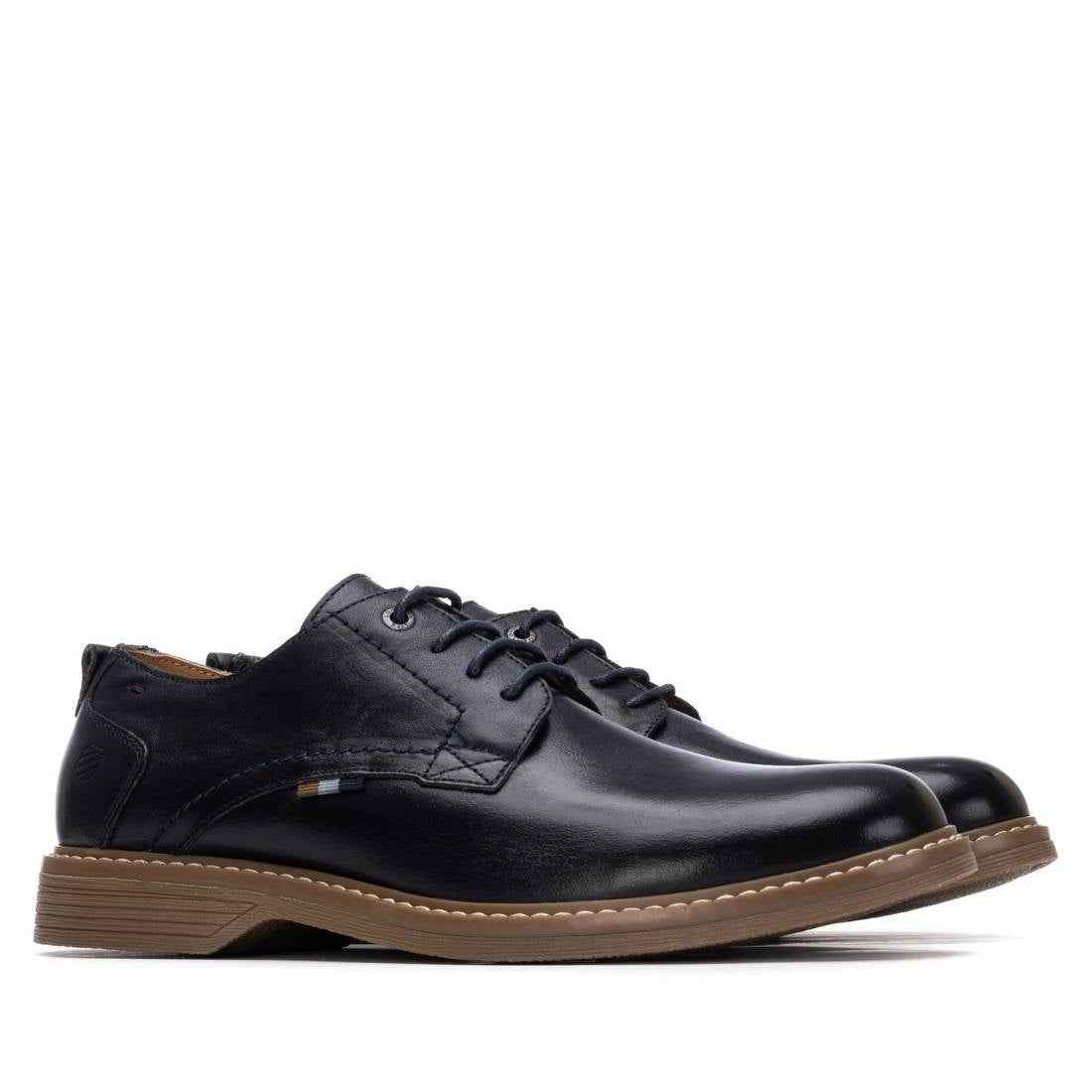 Zapato de hombre plano Carmela 16390402