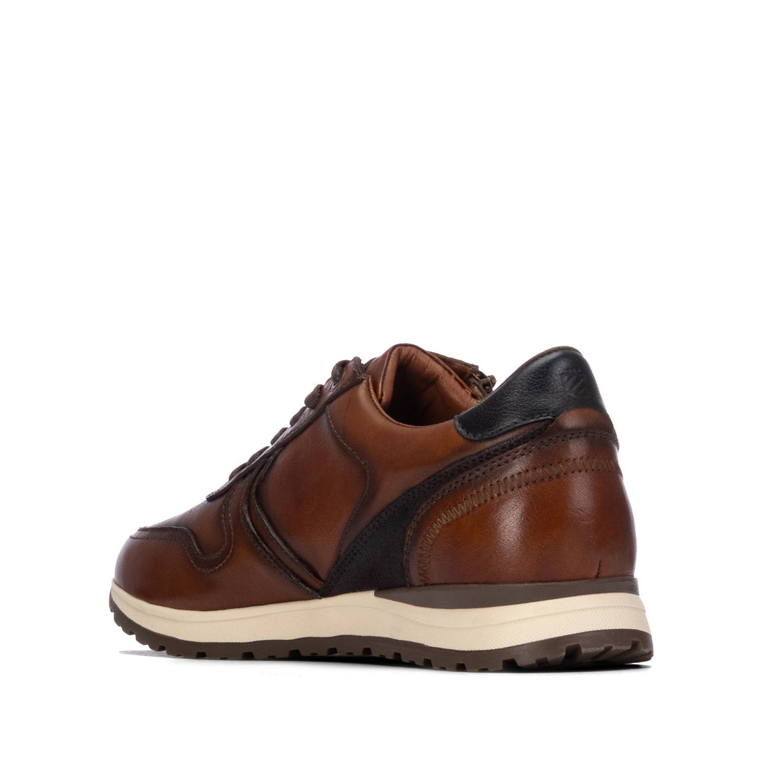 Zapatilla de hombre plano Carmela 16420902