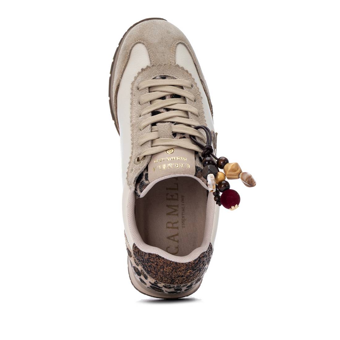 Zapatilla de mujer plano Carmela 16423402
