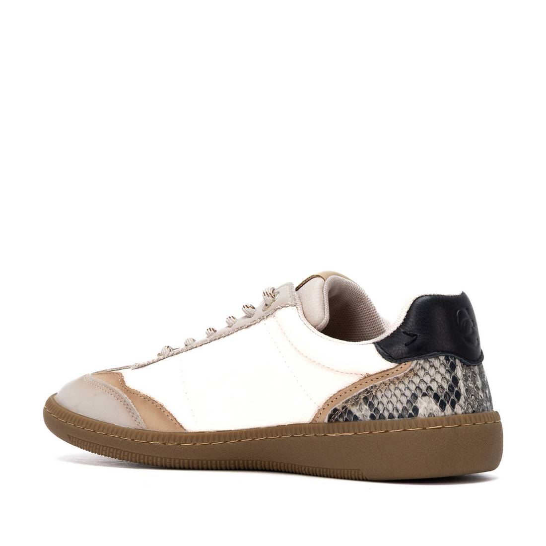 Zapatilla de mujer plano Carmela 16424103