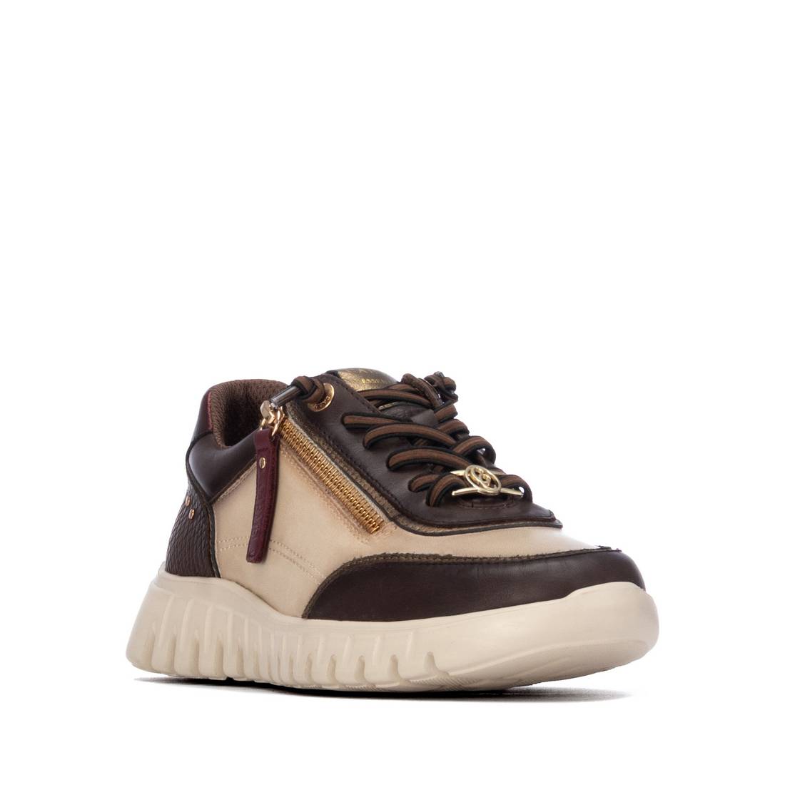 Zapatilla de mujer plano Carmela 16424404