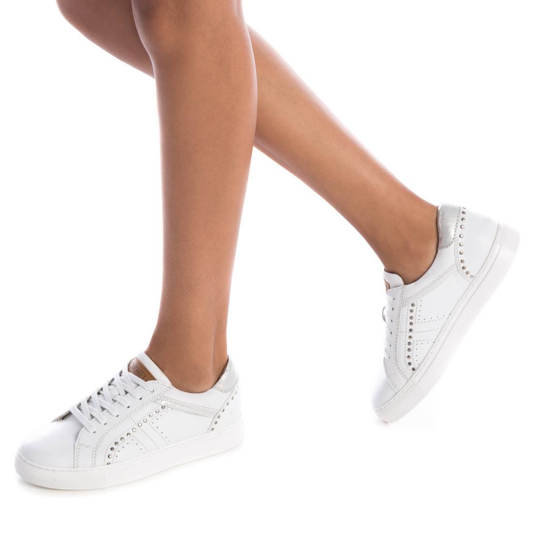 SAPATO DE MULHER CARMELA 06664601