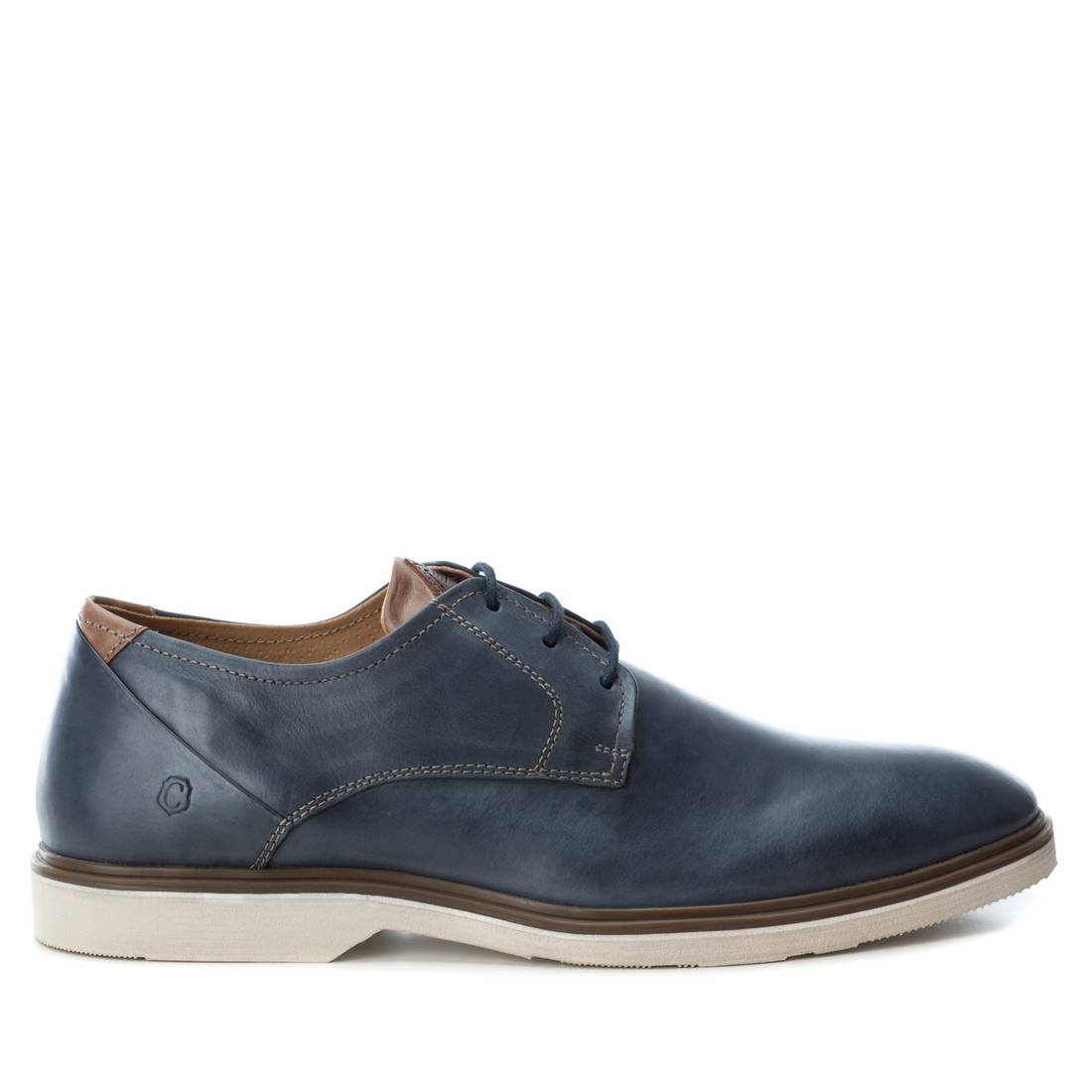 ZAPATO DE HOMBRE CARMELA 06665601