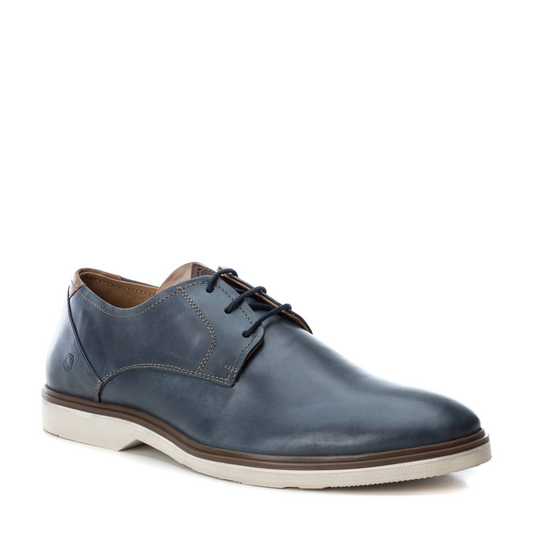 ZAPATO DE HOMBRE CARMELA 06665601