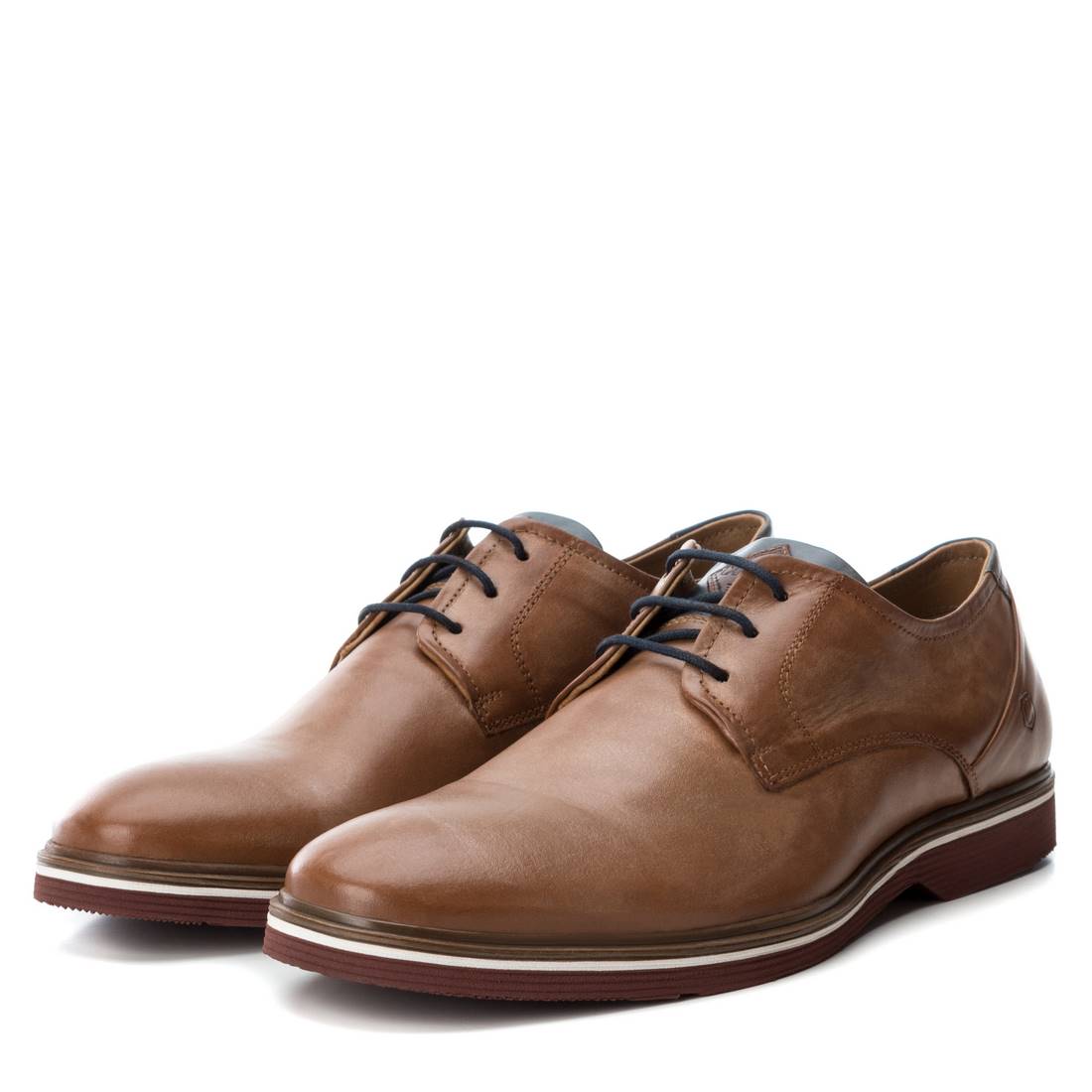 ZAPATO DE HOMBRE CARMELA 06665602