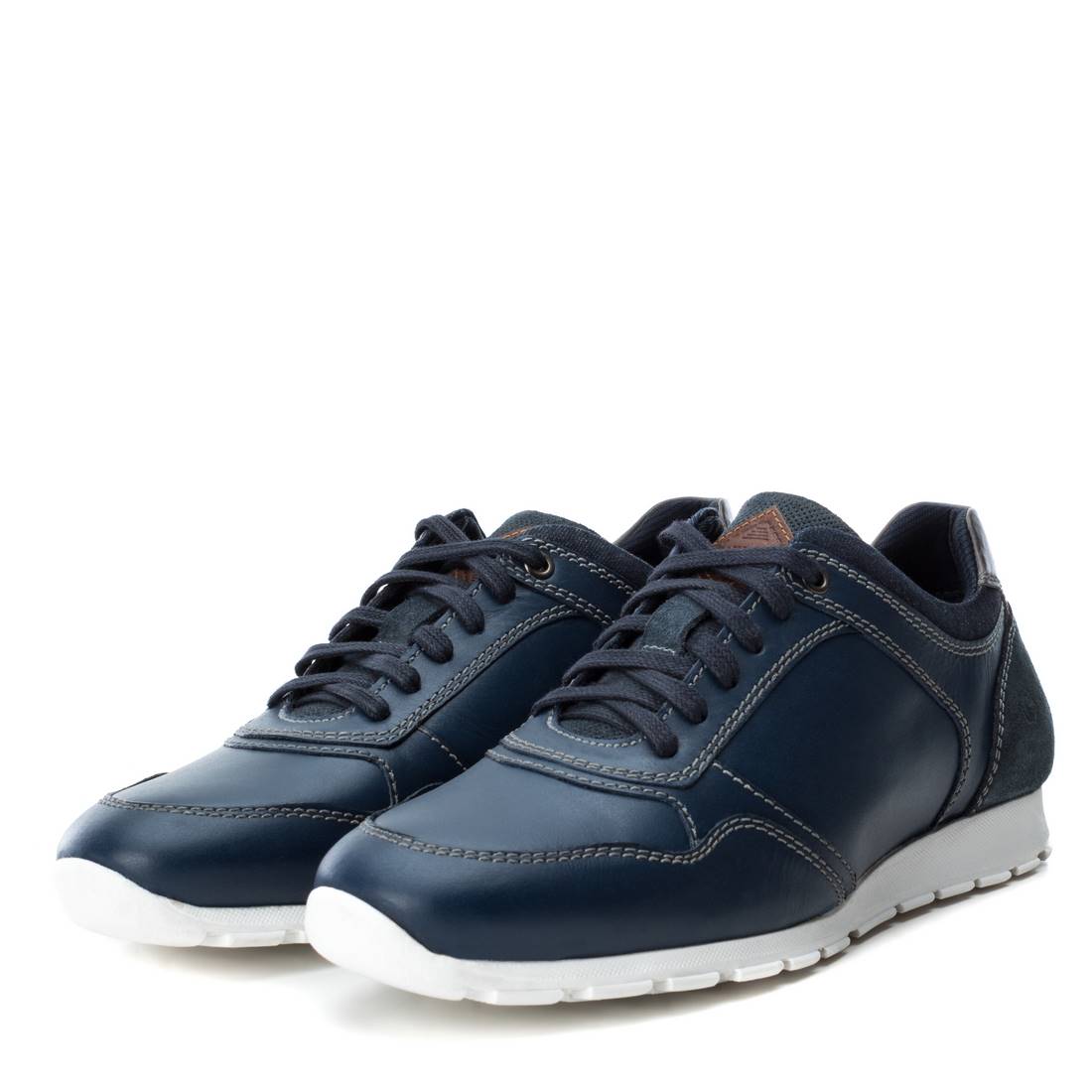 ZAPATILLA DE HOMBRE CARMELA 06665902