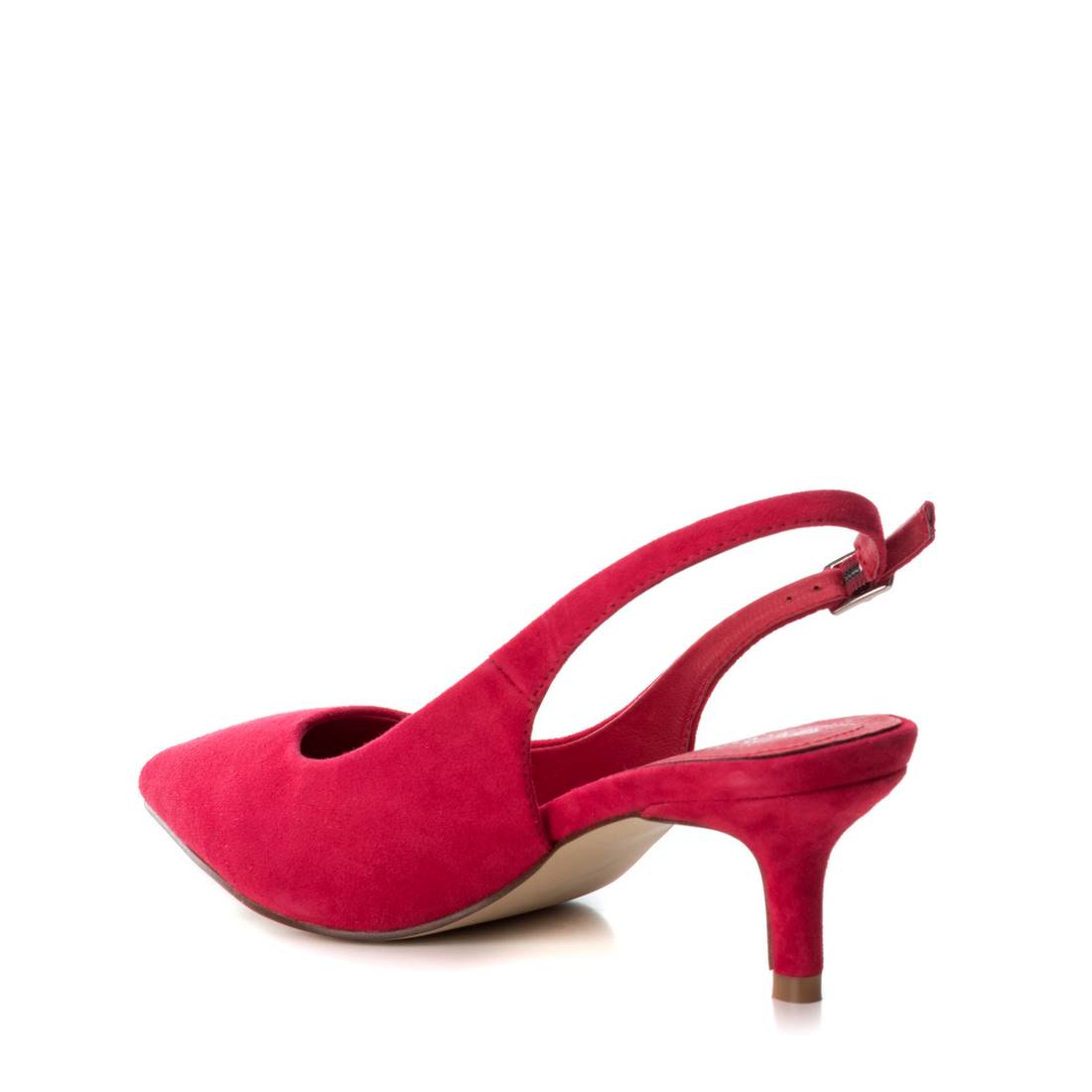 SAPATO DE MULHER CARMELA 06675303