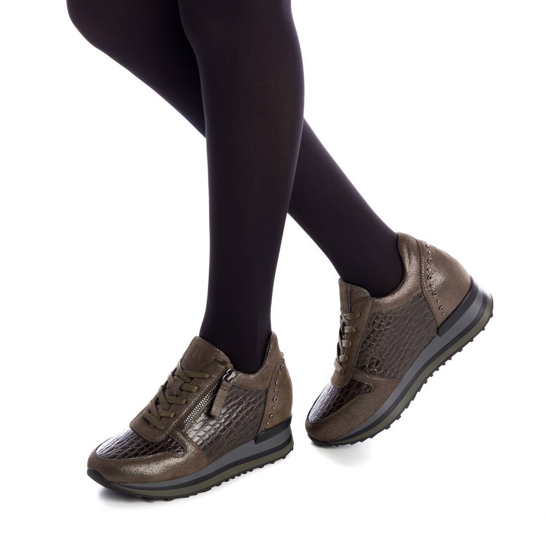 ZAPATILLA DE MUJER CARMELA 06688402