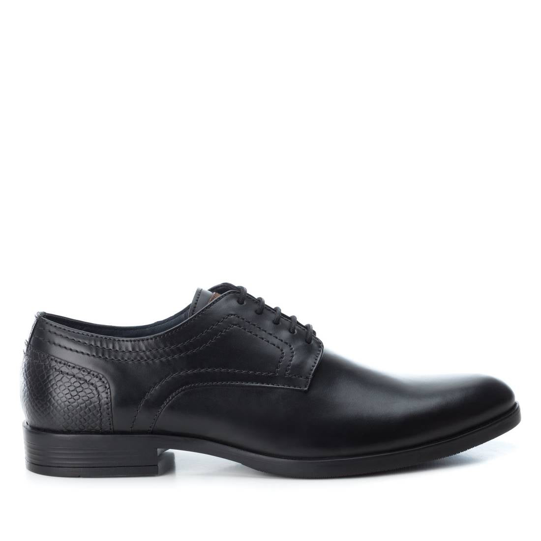 ZAPATO DE HOMBRE CARMELA 06709601