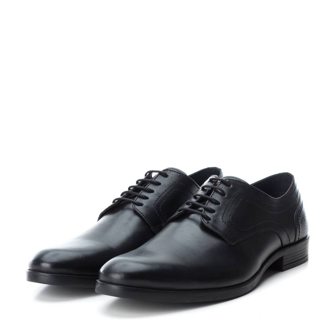ZAPATO DE HOMBRE CARMELA 06709601