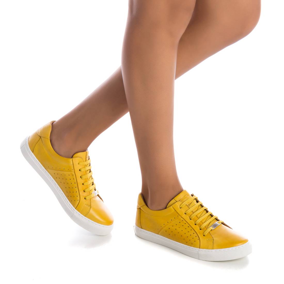 ZAPATILLA DE MUJER CARMELA 06720702