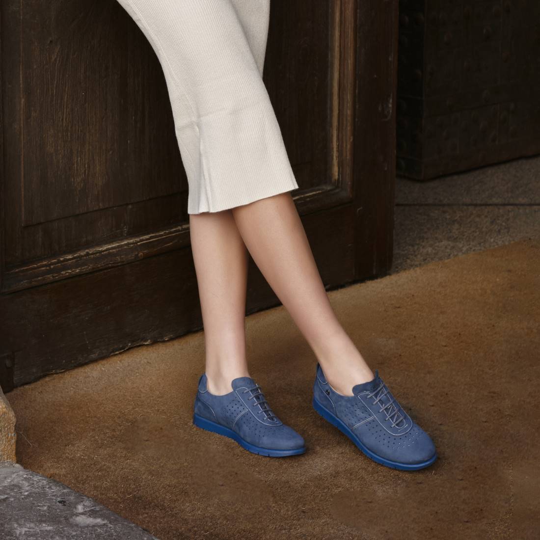 ZAPATILLA DE MUJER CARMELA 06734402
