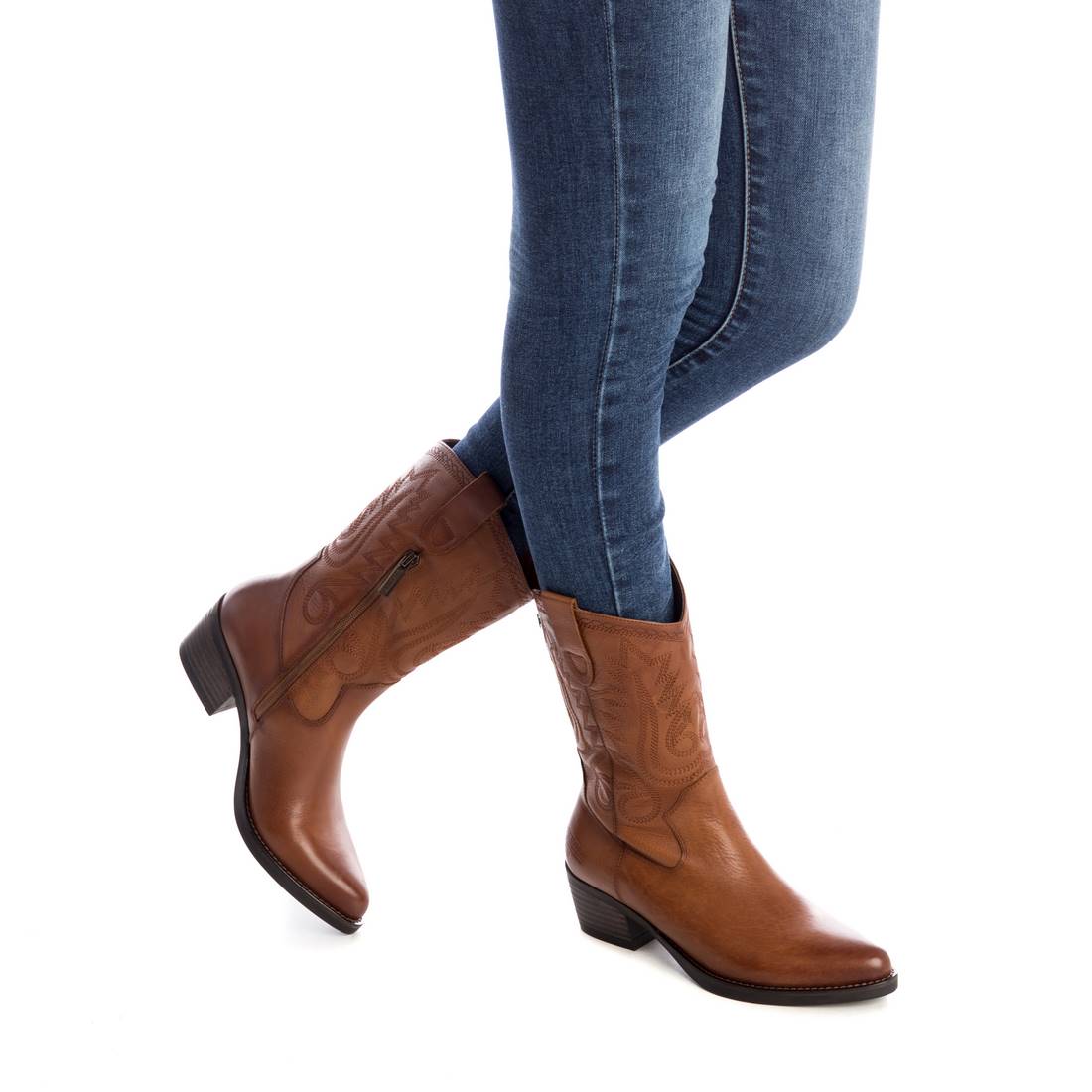 BOTA DE MUJER CARMELA 06738402