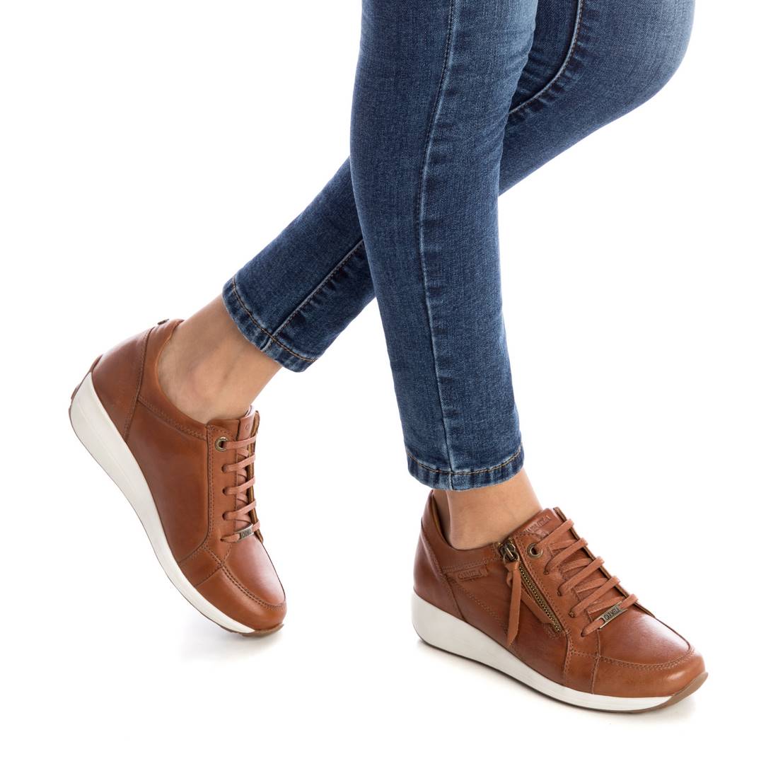 ZAPATILLA DE MUJER CARMELA 06747203