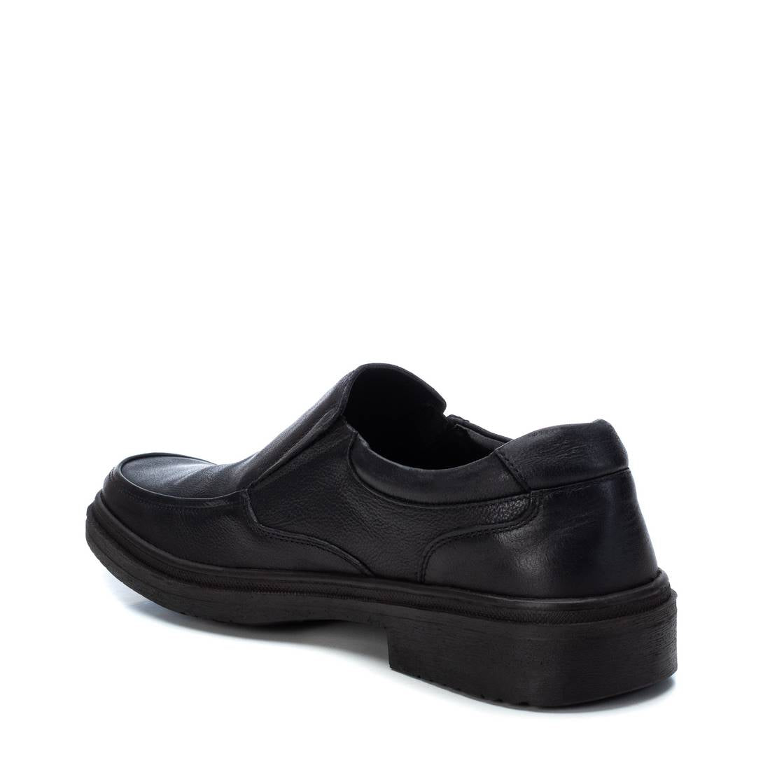 ZAPATO DE HOMBRE CARMELA 06750601
