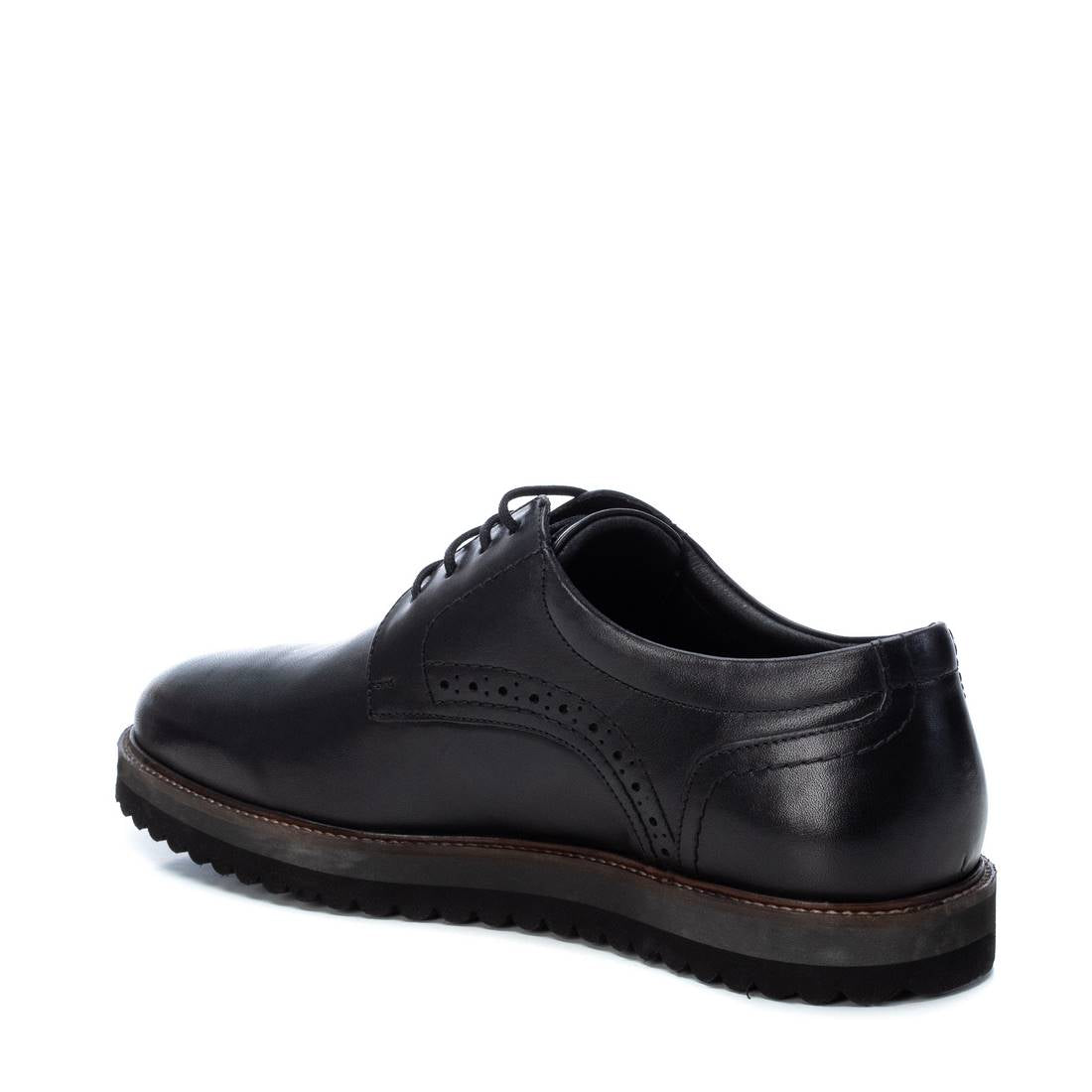 ZAPATO DE HOMBRE CARMELA 06751501