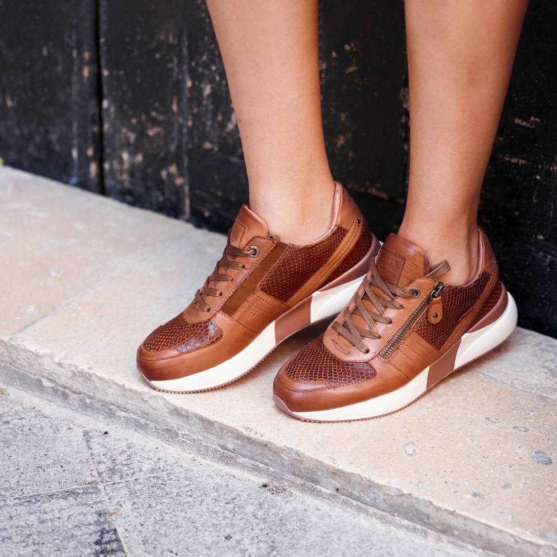WOMEN'S SNEAKER CARMELA 06759202