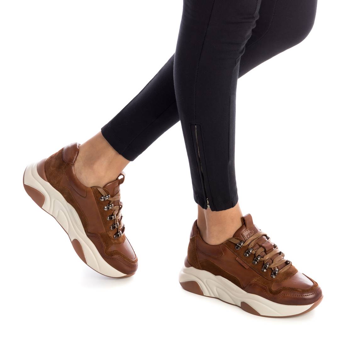 ZAPATILLA DE MUJER CARMELA 06759601