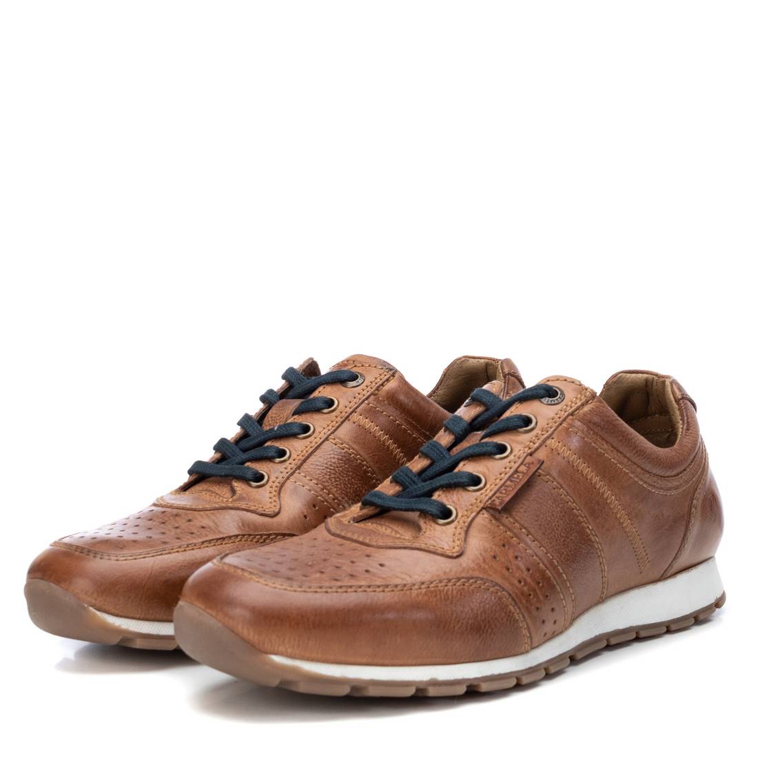 ZAPATILLA DE HOMBRE CARMELA 06786701