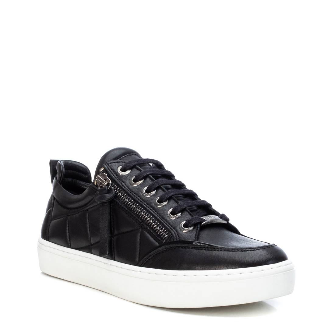 TÊNIS FEMININO CARMELA 06806001