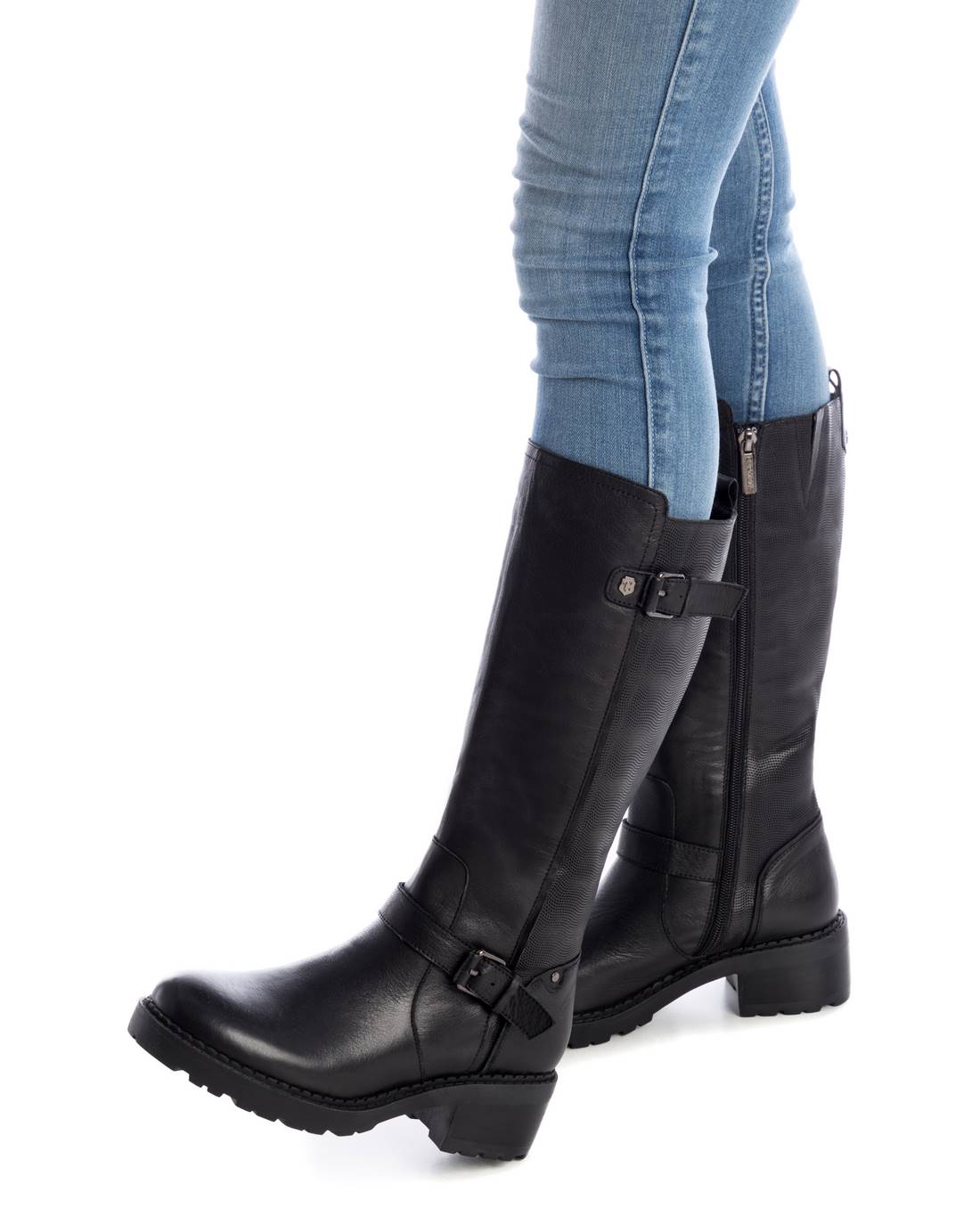 BOTA FEMININA CARMELA 06819501