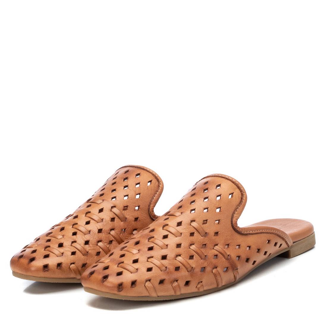 SAPATO FEMININO CARMELA 06826202