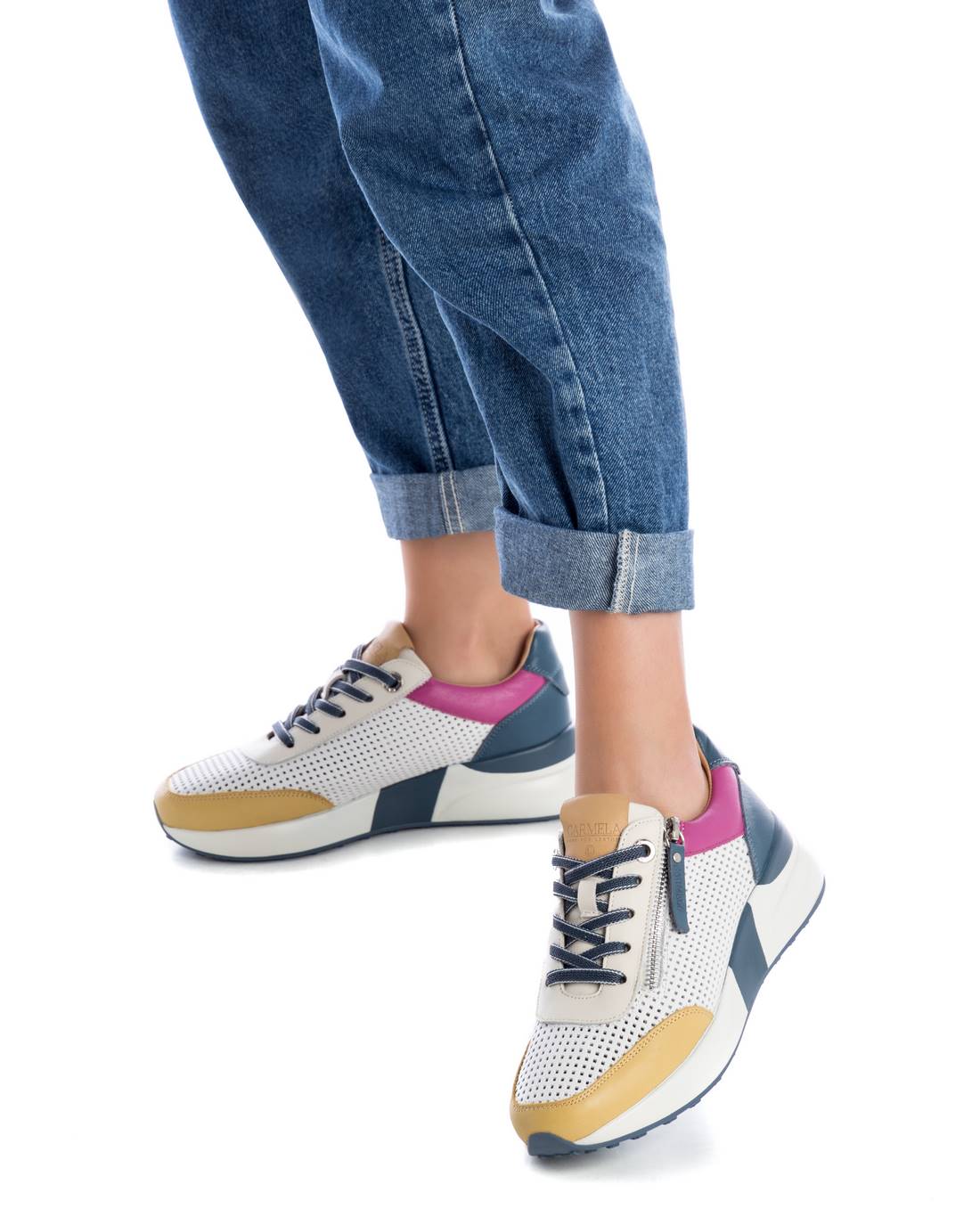 WOMEN'S SNEAKER CARMELA 06852401