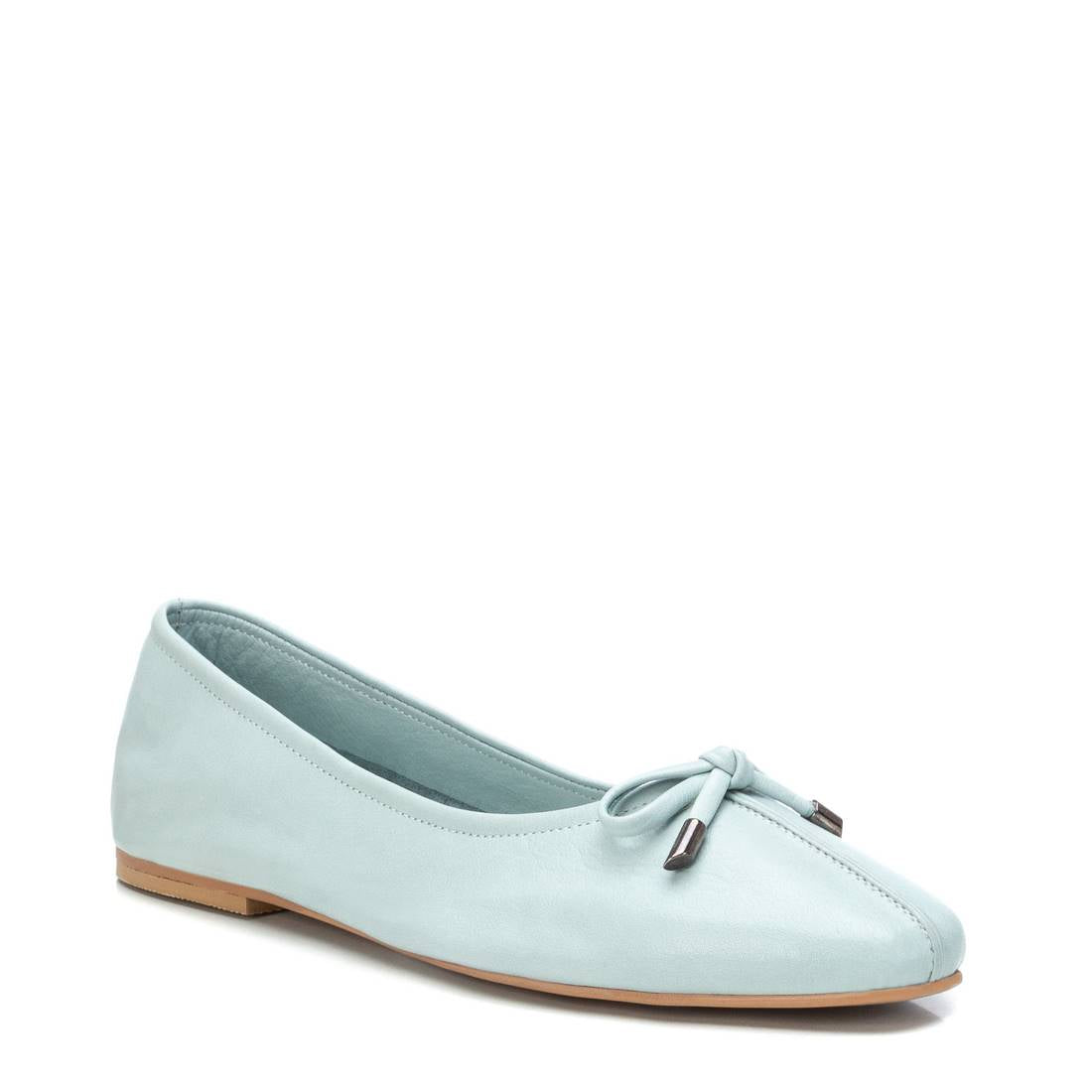 SAPATO FEMININO CARMELA 06853403