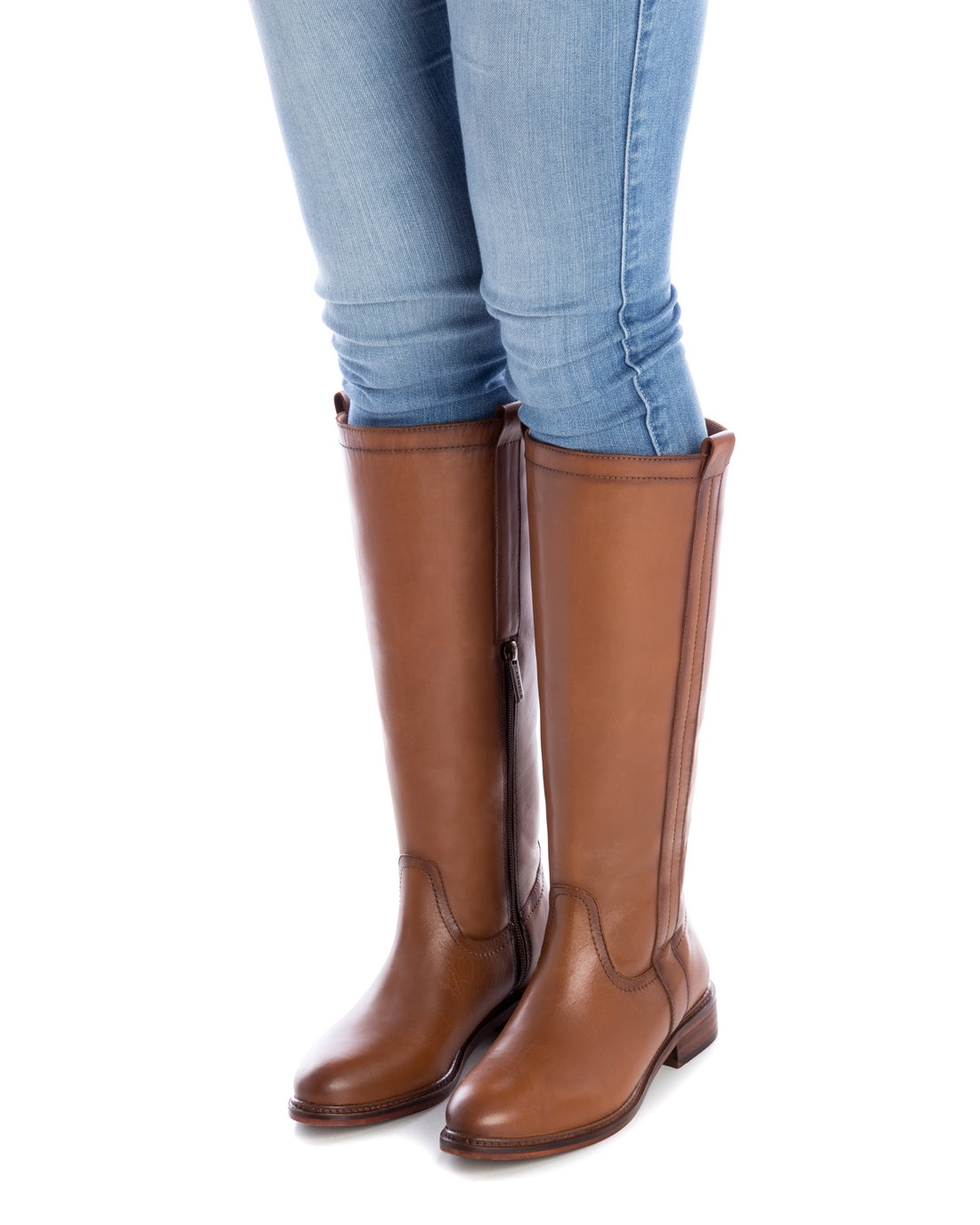 BOTA FEMININA CARMELA 16005002