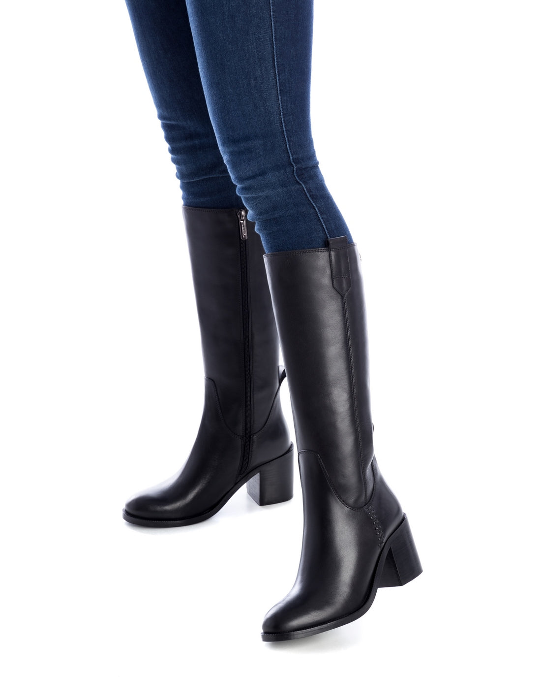 BOTA FEMININA CARMELA 16005701