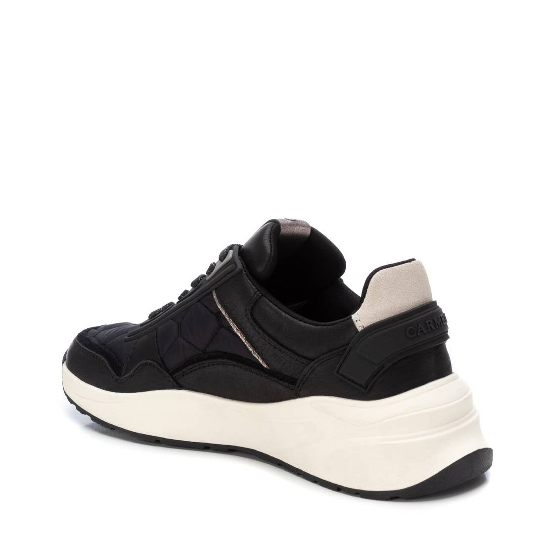 ZAPATILLA DE MUJER CARMELA 16011502
