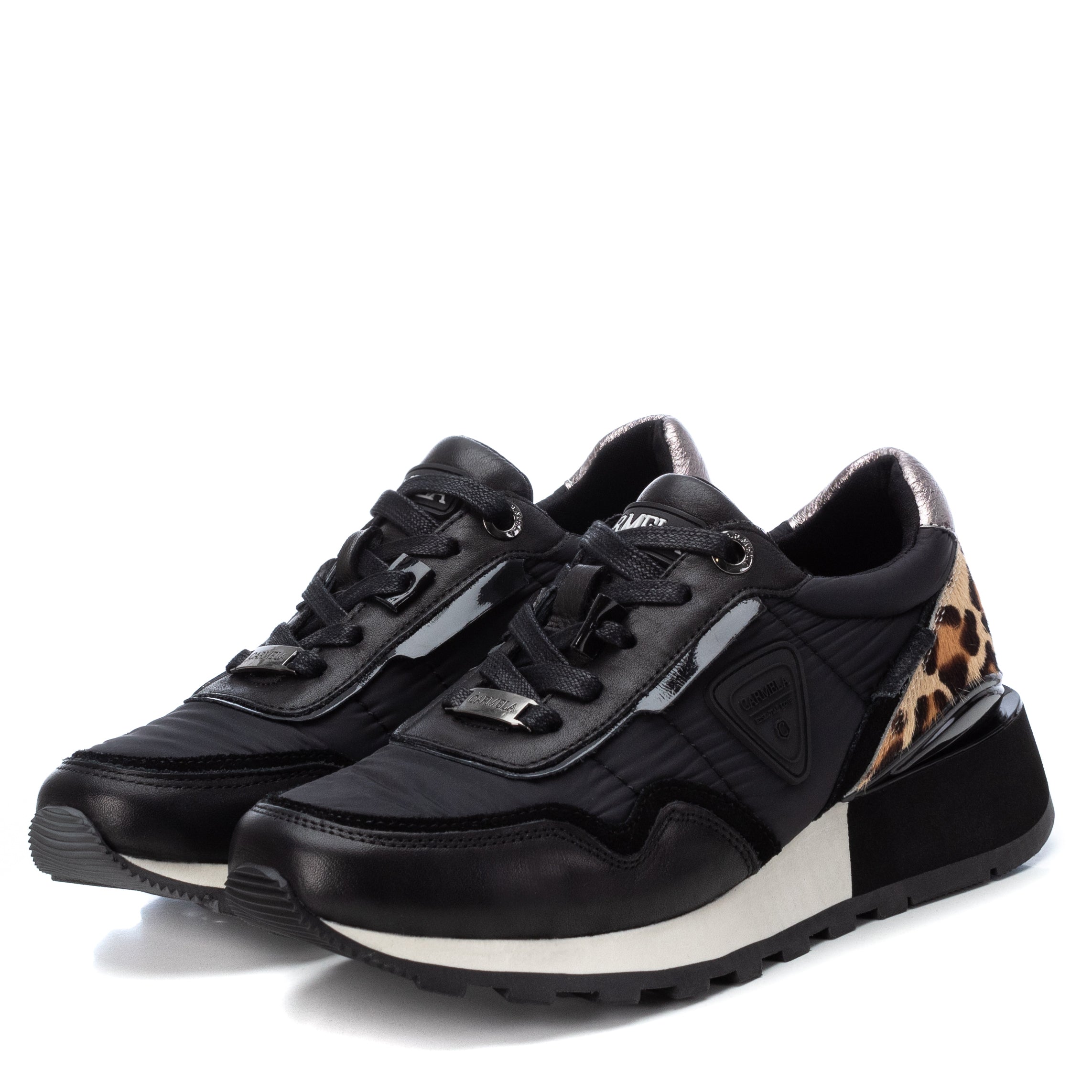 ZAPATILLA DE MUJER CARMELA 16013701