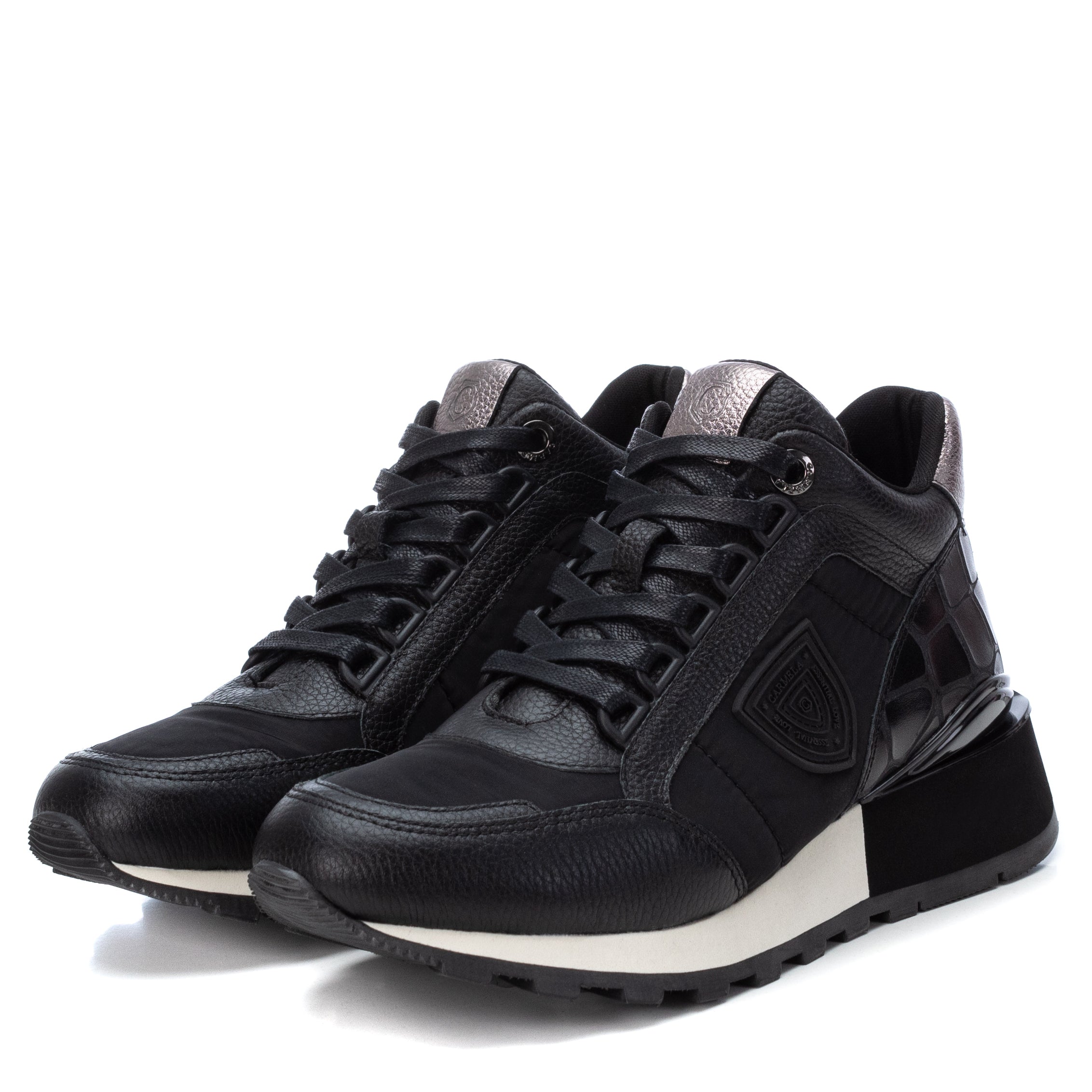 ZAPATILLA DE MUJER CARMELA 16014401